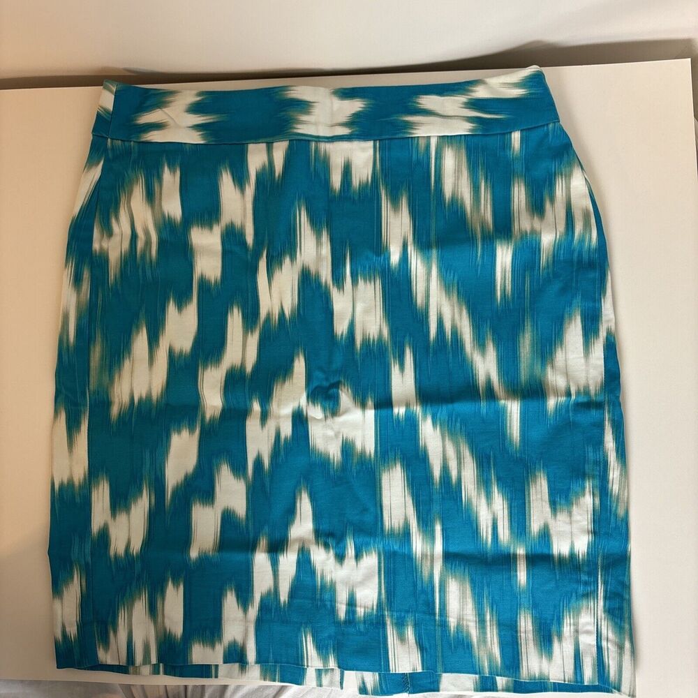Women’s Skirt BANANA REPUBLIC size 10 Patterned Stretch (ra88)